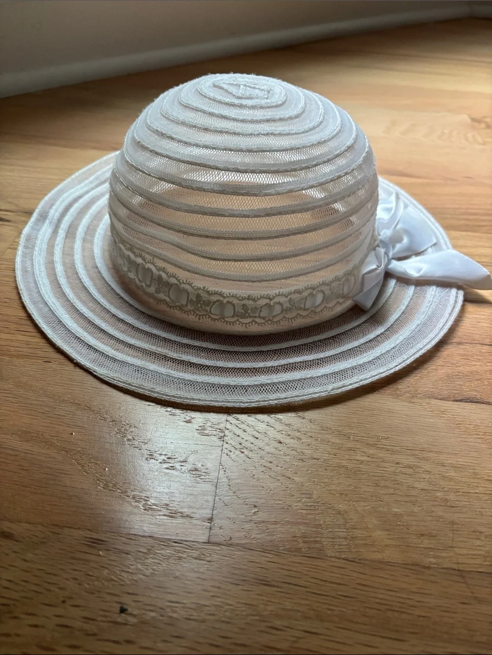White Ribbon Sun Hat for Girls - Lightweight Breathable Design